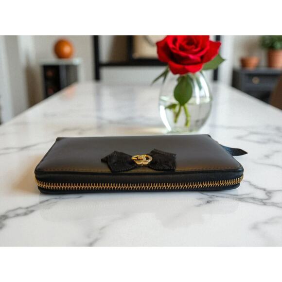 GUCCI GG Marmont Ribbon Long Wallet Round Zipper Black Leather - Authentic - Picture 10 of 13